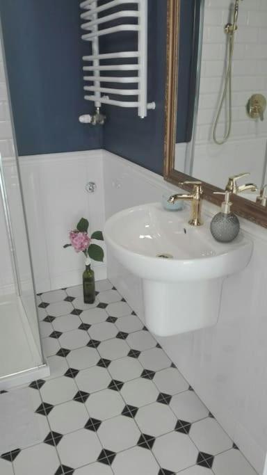 Apartment Z Widokiem- Old Town
